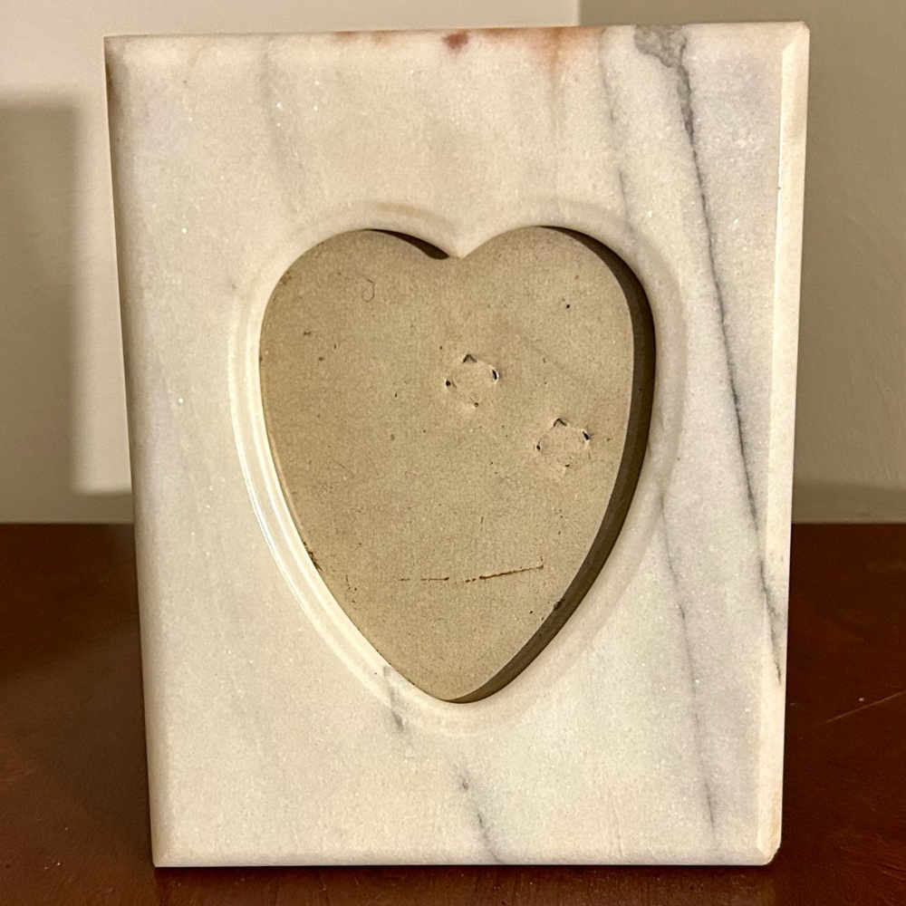 Vintage Heavy Marble Heart Cut Out Picture Frame With Velvet Back